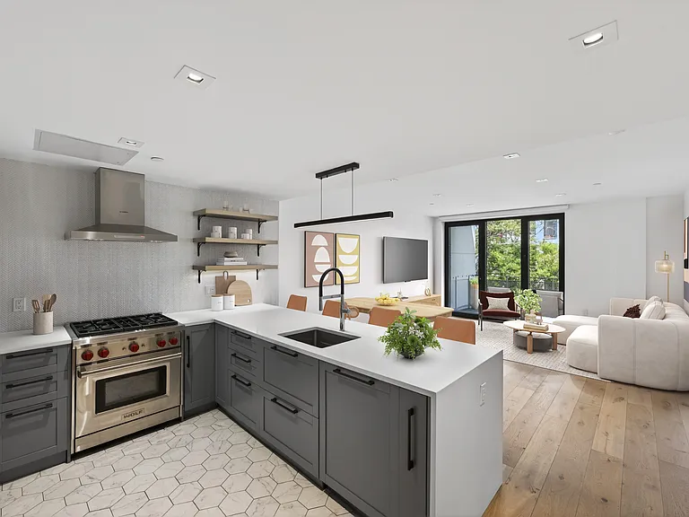 33 Frost St #3B — Photo 4
