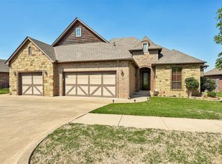 11805 Glenhurst Blvd, Oklahoma City, OK 73162