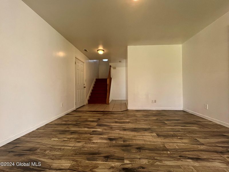 2nd image of 313 Chiswell Road