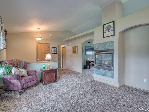 4th image of 4805 235th St E