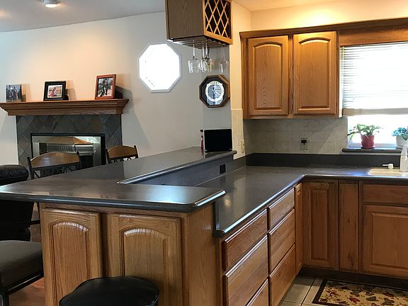 Kitchen Bar with Seating