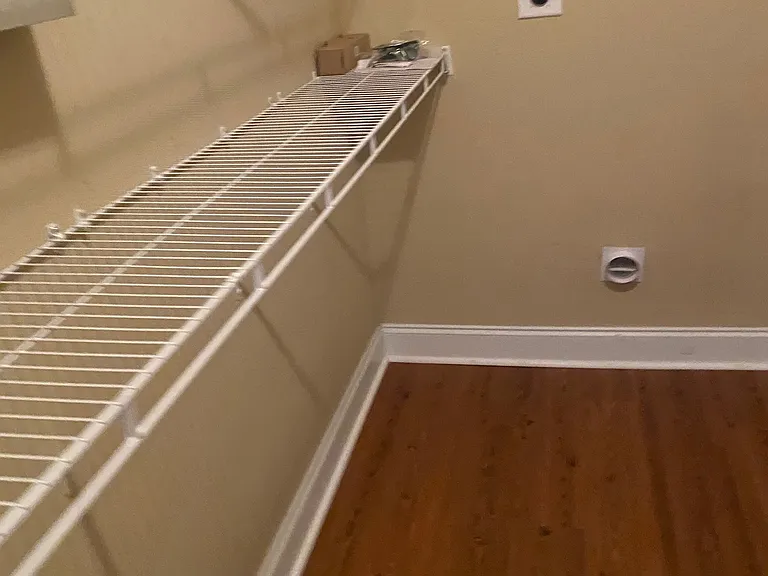 Oversized Laundry Room