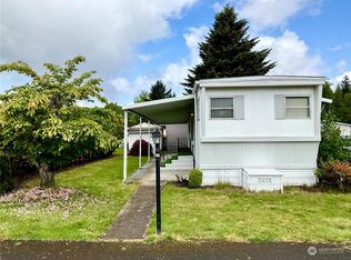 2413 Kingfisher Ln, Kelso, WA 98626