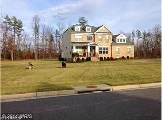 9118 Colonnade Cir, Ashland, VA 23005