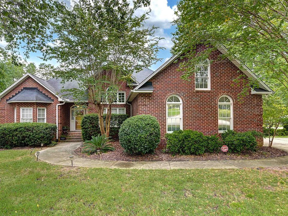 1st image of 601 Somerton Ct