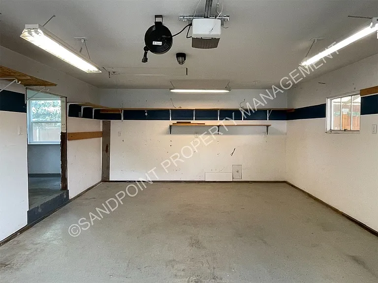 501 N Boyer Ave — Photo 16