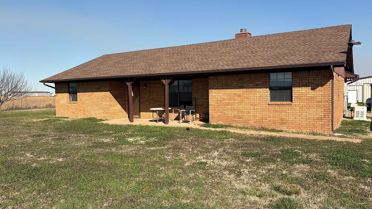 Building Photo - 12000 E County Road 73