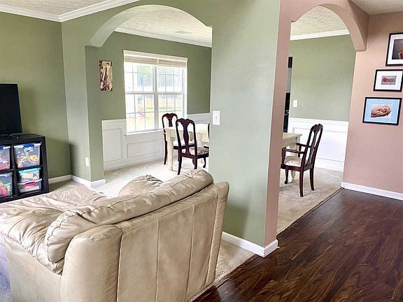 3rd image of 1609 Gallup Dr