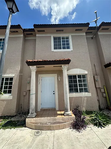13757 SW 170th Ter #13757 Photo 1