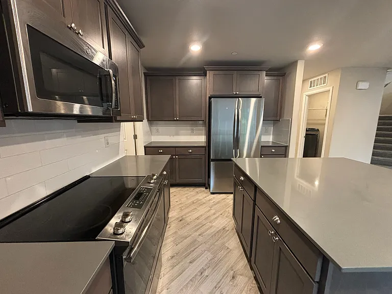 118th Avenue Ct E — Photo 8
