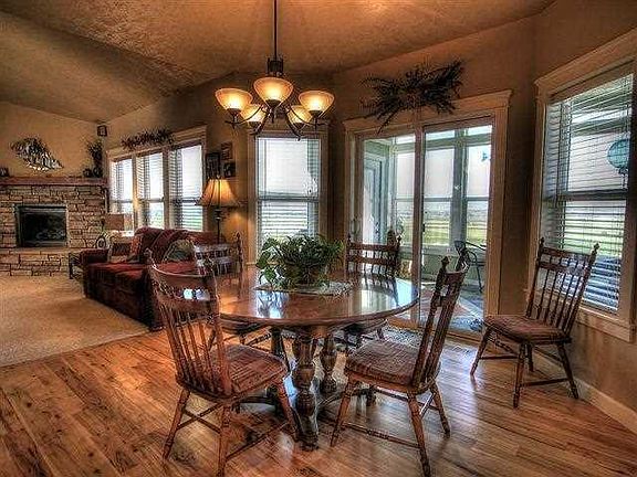 4th image of 5802 Whispering Hills Dr