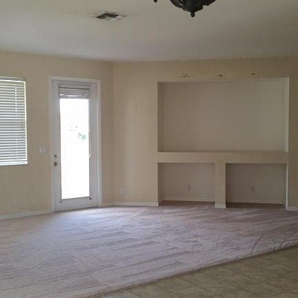 4th image of 394 SW Kestor Dr