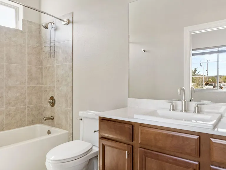 1015 N Cantlon Ln — Photo 20