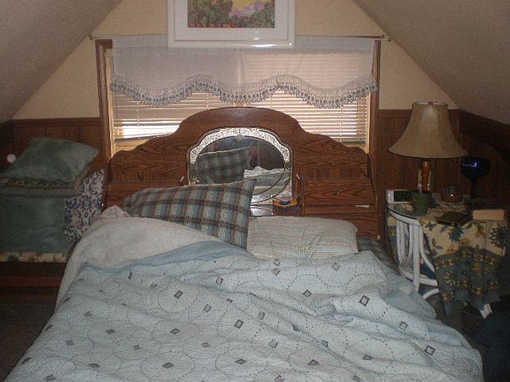 4th image of 527 Lakewood Ln