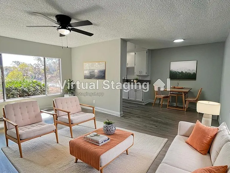 11530 S Normandie Ave — Photo 1