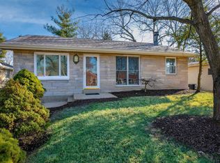 8940 Kidder Ave, Saint Louis, MO 63123