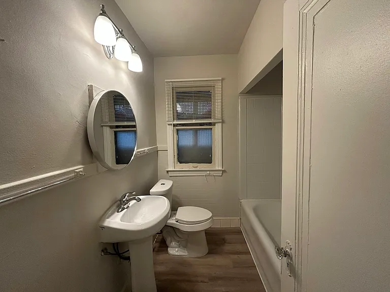 4401 Buckingham Ave #1 — Photo 16