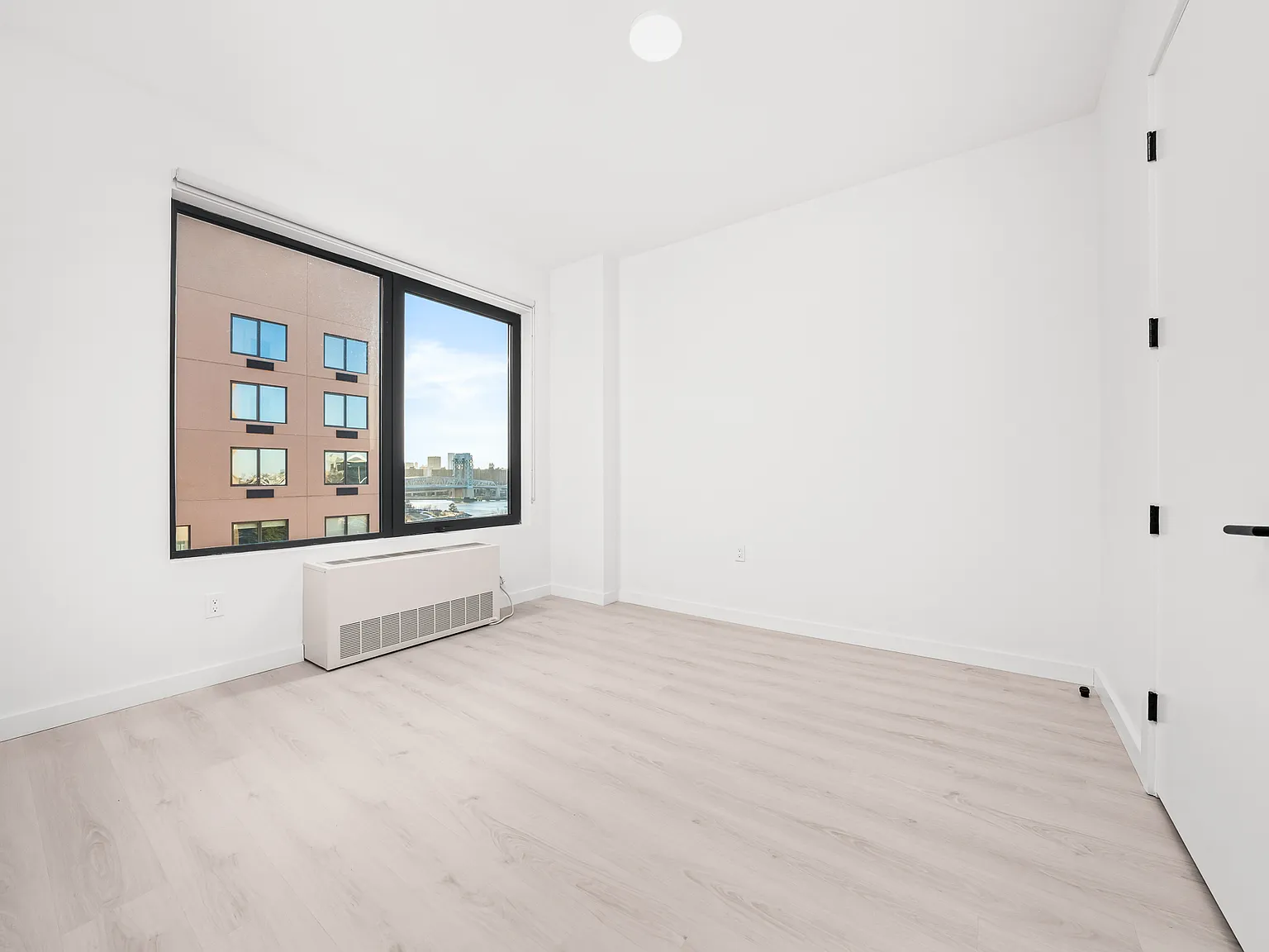 138 Bruckner Boulevard — Photo 4