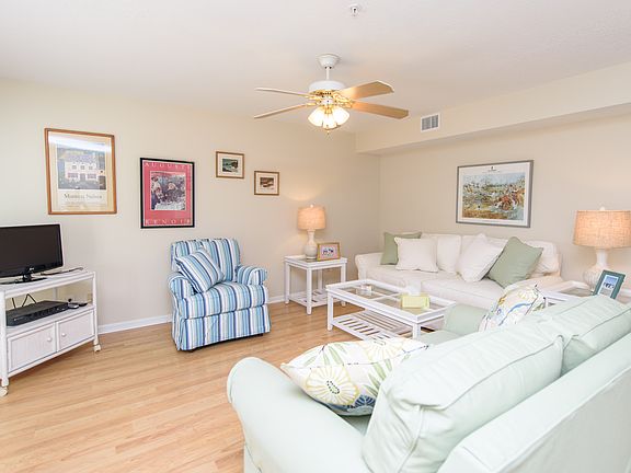 5th image of 208 16th St Unit C