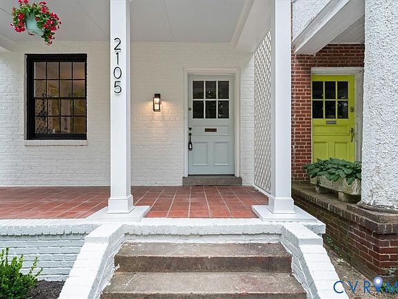 4th image of 2105 Maplewood Ave