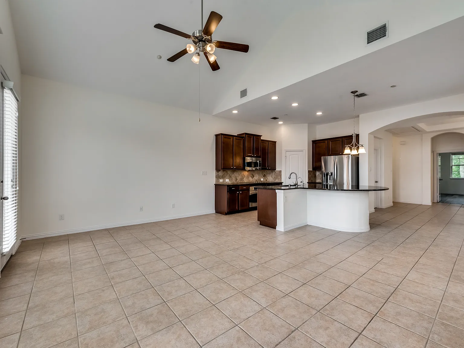 3 bed, 2.5 bath, 2065 sqft, $2,650 — Photo 1