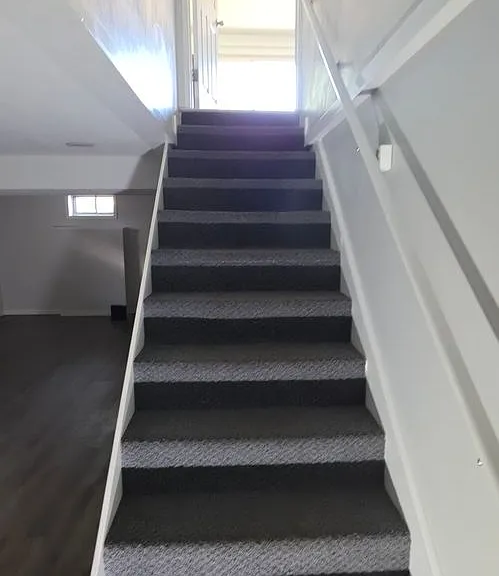 612 W Russ Ave — Photo 20