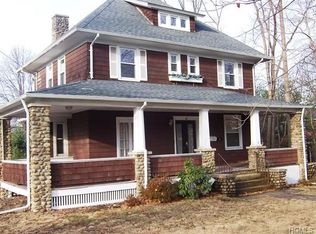 27 S Middletown Rd, Pearl River, NY 10965