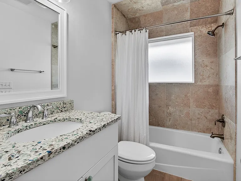 1766 Beach Ave — Photo 24