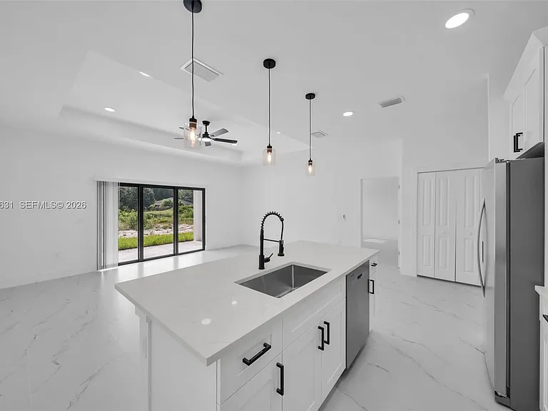 4982 Fairway Ct — Photo 13