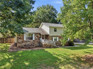 135 High Acres Dr, Russellville, AR 72802