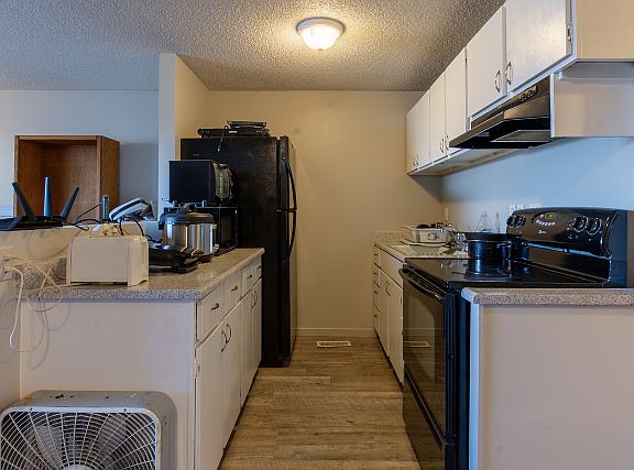 3rd image of 3679 S 2200 W APT 52