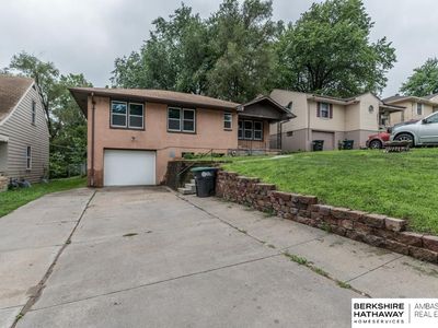 4819 Manderson St, Omaha, NE, 68104