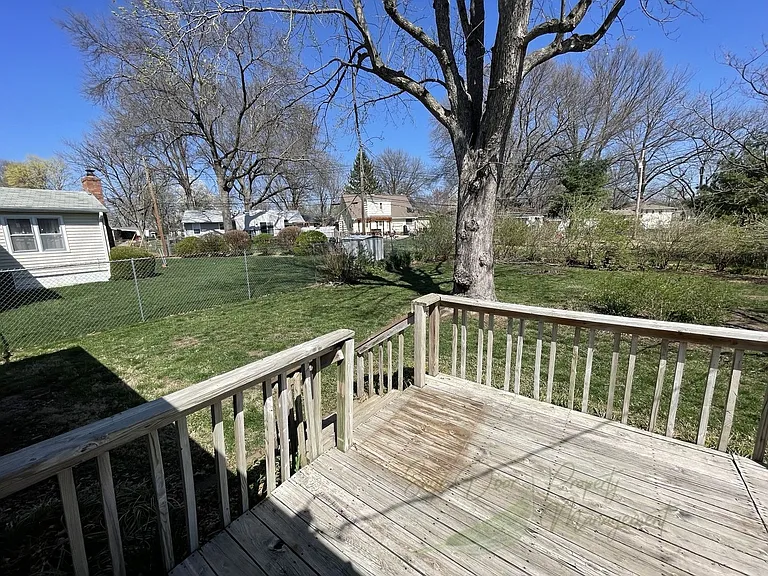 805 SW Lea Dr — Photo 14