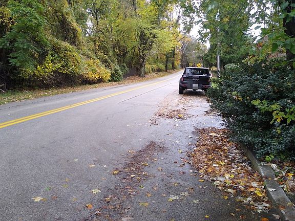 4th image of 602 Crum Creek Rd