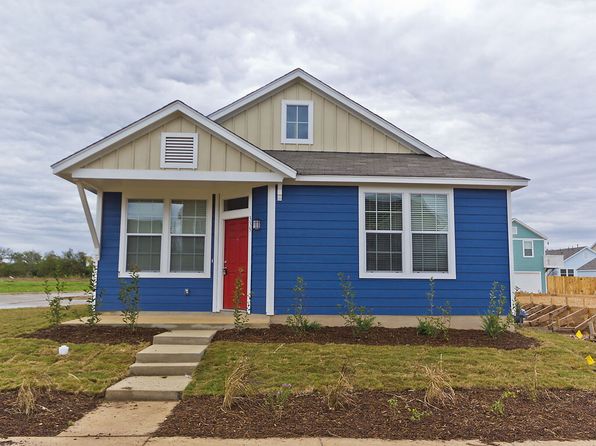 335 Rachel St