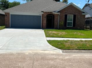 838 Dutch St, Deer Park, TX 77536