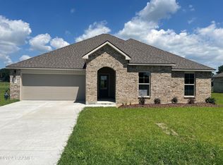 128 Antigua Cir, Sunset, LA 70584