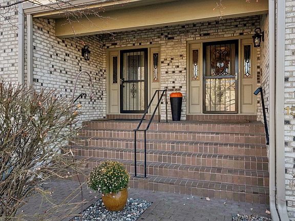 4th image of 15135 38th Ave N