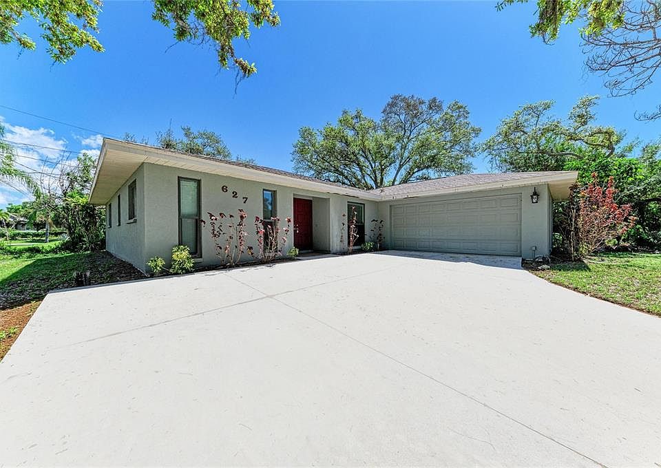 1st image of 627 Alligator Dr