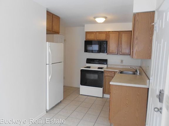 4th image of 114 E Lane Ave APT J