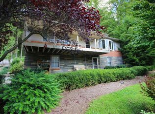 56 Shady Ln, Williamsport, PA 17701