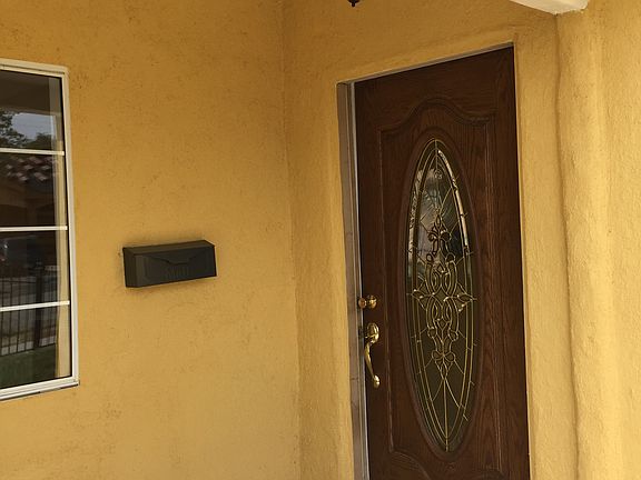 4th image of 8937 San Carlos Ave