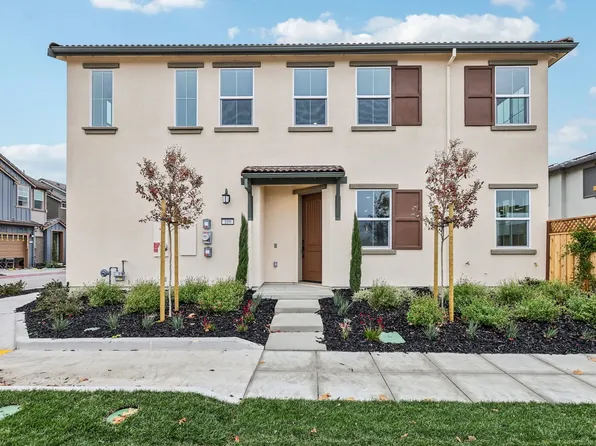 109 E Phelps Dr, Mountain House, CA 95391