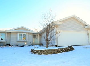 6608 Goldhaber Ln, Plainfield, IL 60586
