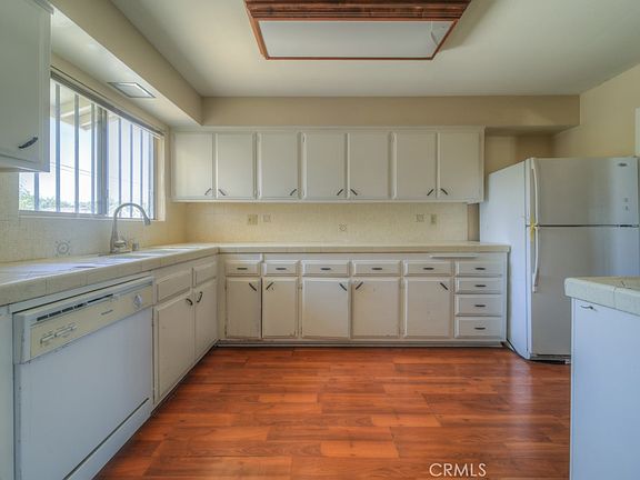4th image of 28757 Pebble Beach Dr