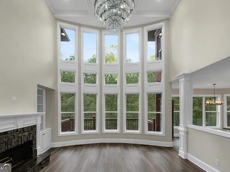6048 Golf View Xing — Photo 10