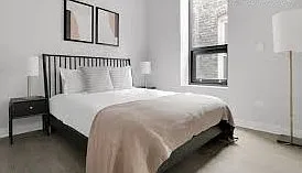1523 W Chicago Ave #203 — Photo 4