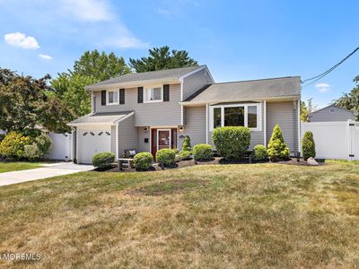 522 Mackey Avenue, Belford, NJ, 07718