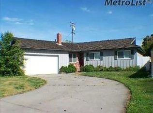 711 Anchorage Ave, Modesto, CA 95350
