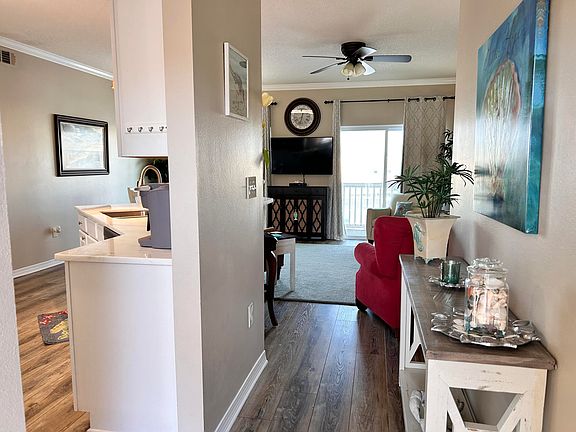 4th image of 775 Gulf Shore Dr Unit 4139